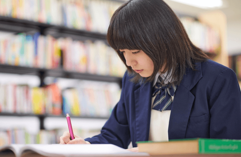 【高校生向け完全ガイド】先取り学習は必要? 学年別のやり方・教科・継続のコツまで徹底解説
